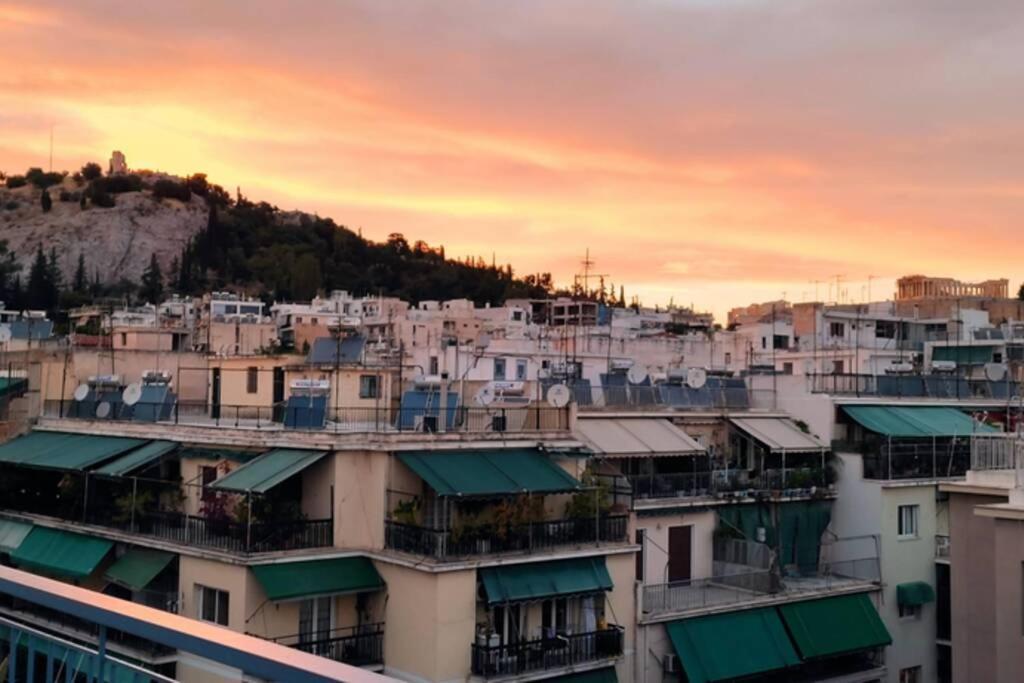 Rooftop Studio, Acropolis View! Athens Exterior photo